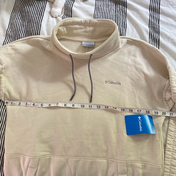 NWT Columbia Cream Sunday Summit Oversize Funnel Tunic Pullover - Picture 6 of 6